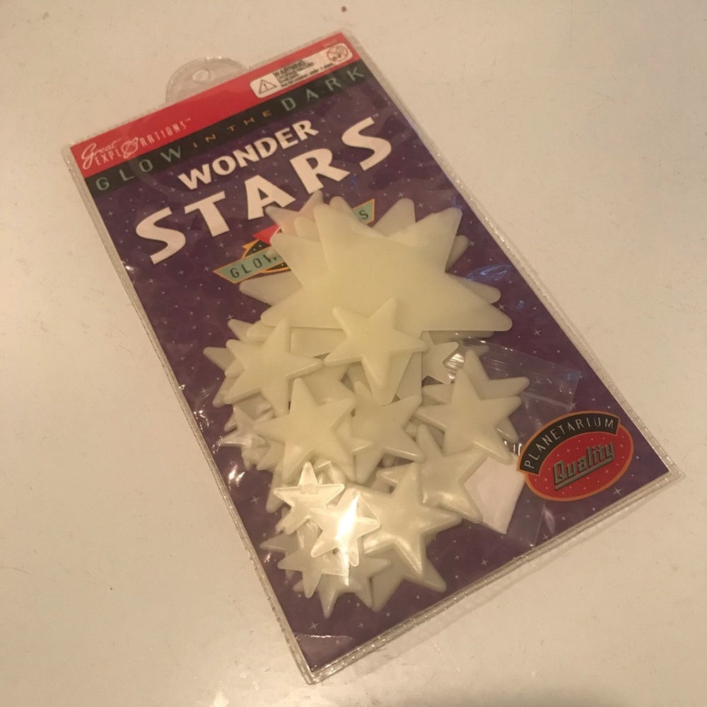 Wonder Stars Glow in the Dark